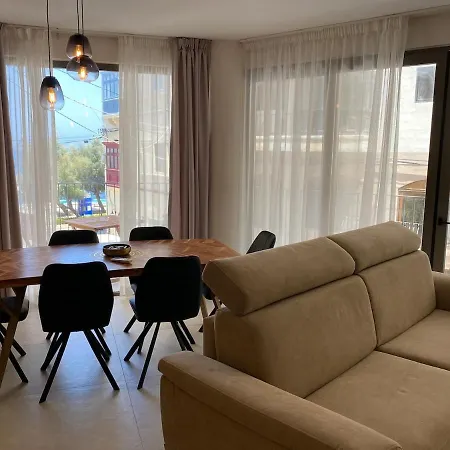 Apartament - 2 Bedrooms Near The Sea! *