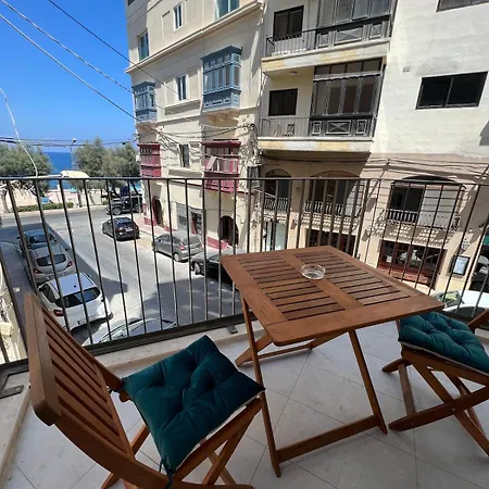 Apartmán - 2 Bedrooms Near The Sea!